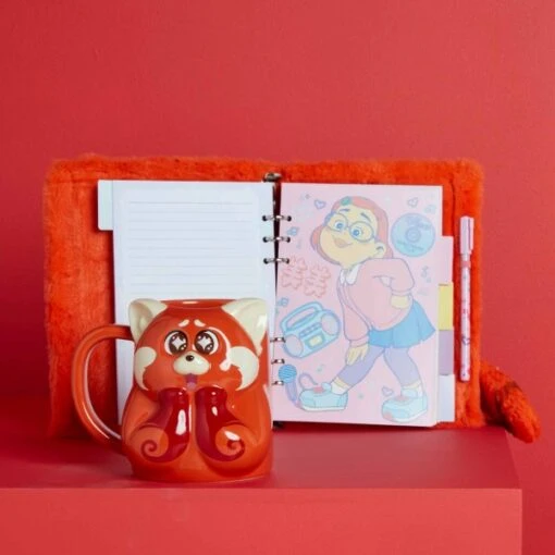 Disney Nouvelle Génération Mug Mei Lee Transformée En Panda Roux, Alerte Rouge – Image 3