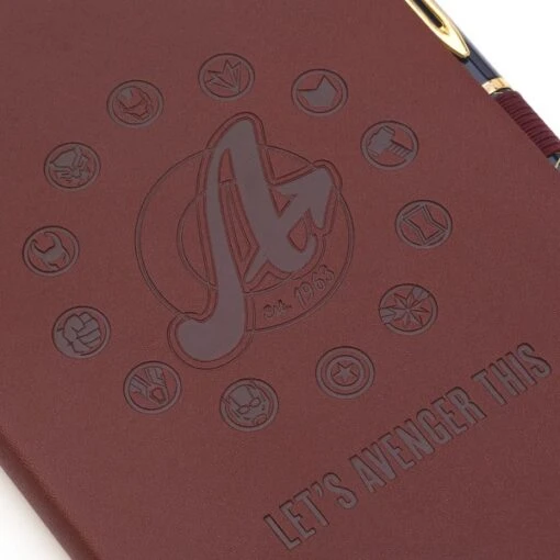 Disney Magasin En Ligne The Prince’s Trust Carnet Avec Stylo Avengers Par Aisha Qureshi – Image 8